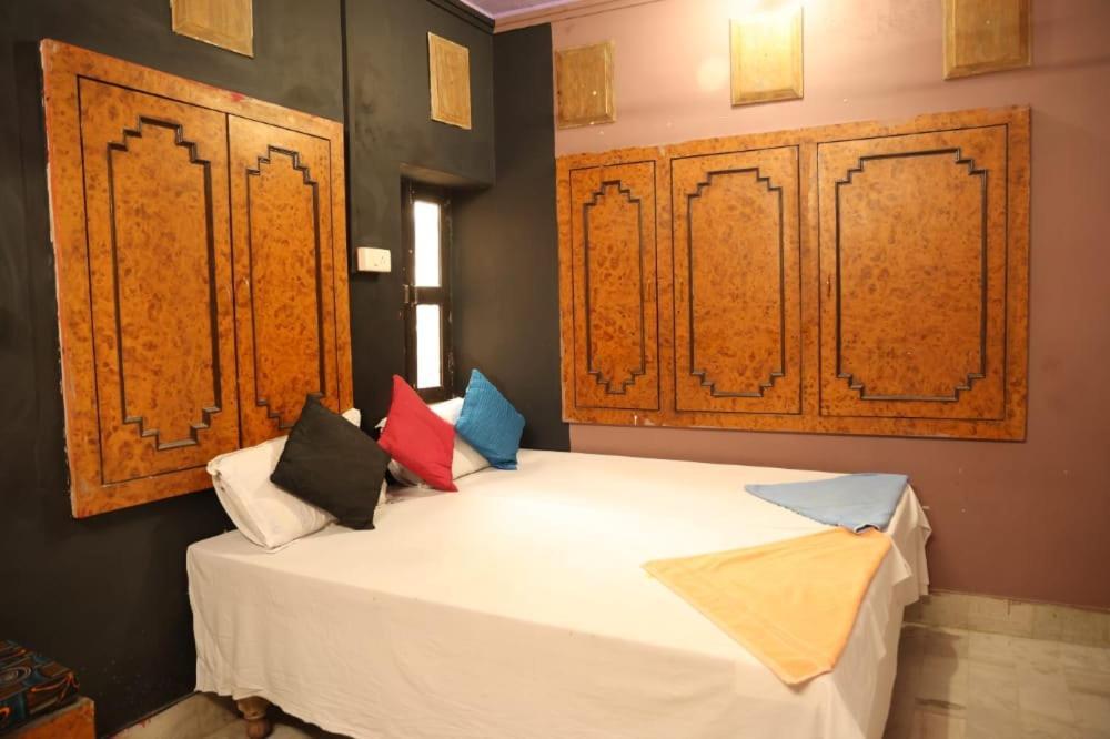 Hostel Santkripa Backpackers 400 Mtr From Railway Station Dźodhpur Zewnętrze zdjęcie