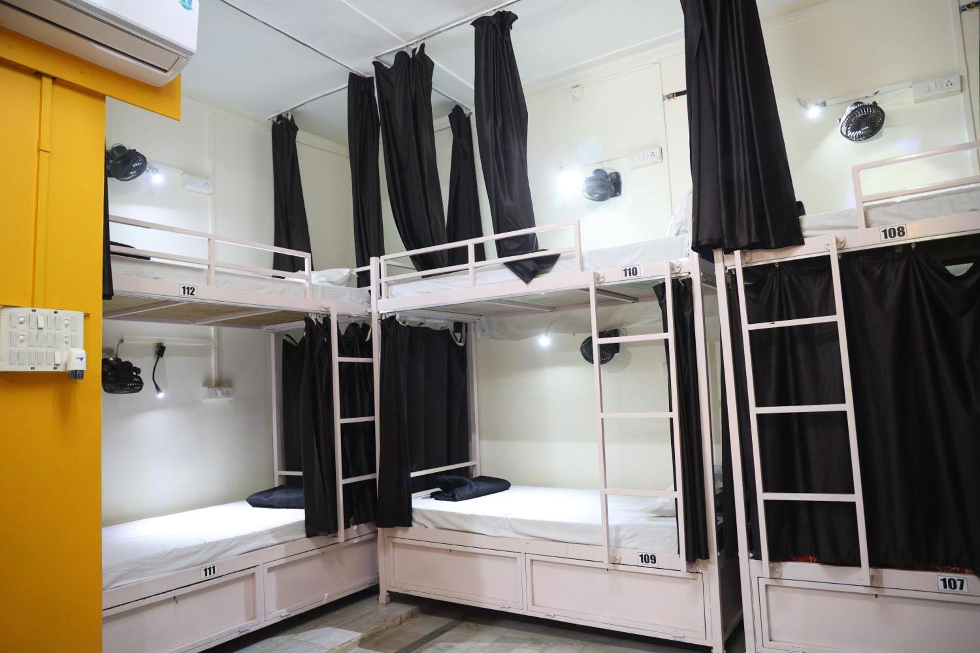 Hostel Santkripa Backpackers 400 Mtr From Railway Station Dźodhpur Zewnętrze zdjęcie