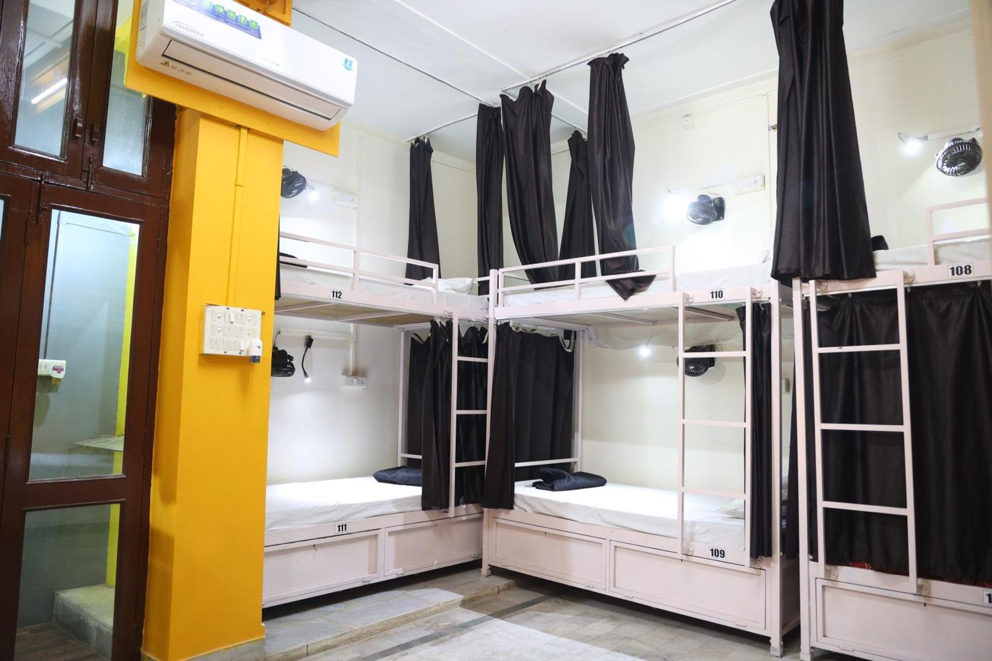 Hostel Santkripa Backpackers 400 Mtr From Railway Station Dźodhpur Zewnętrze zdjęcie